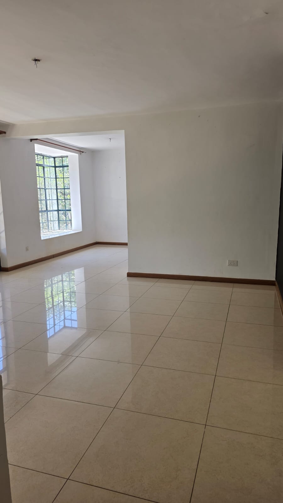 3 Bedroom Apartments for Sale in Jacaranda (1)