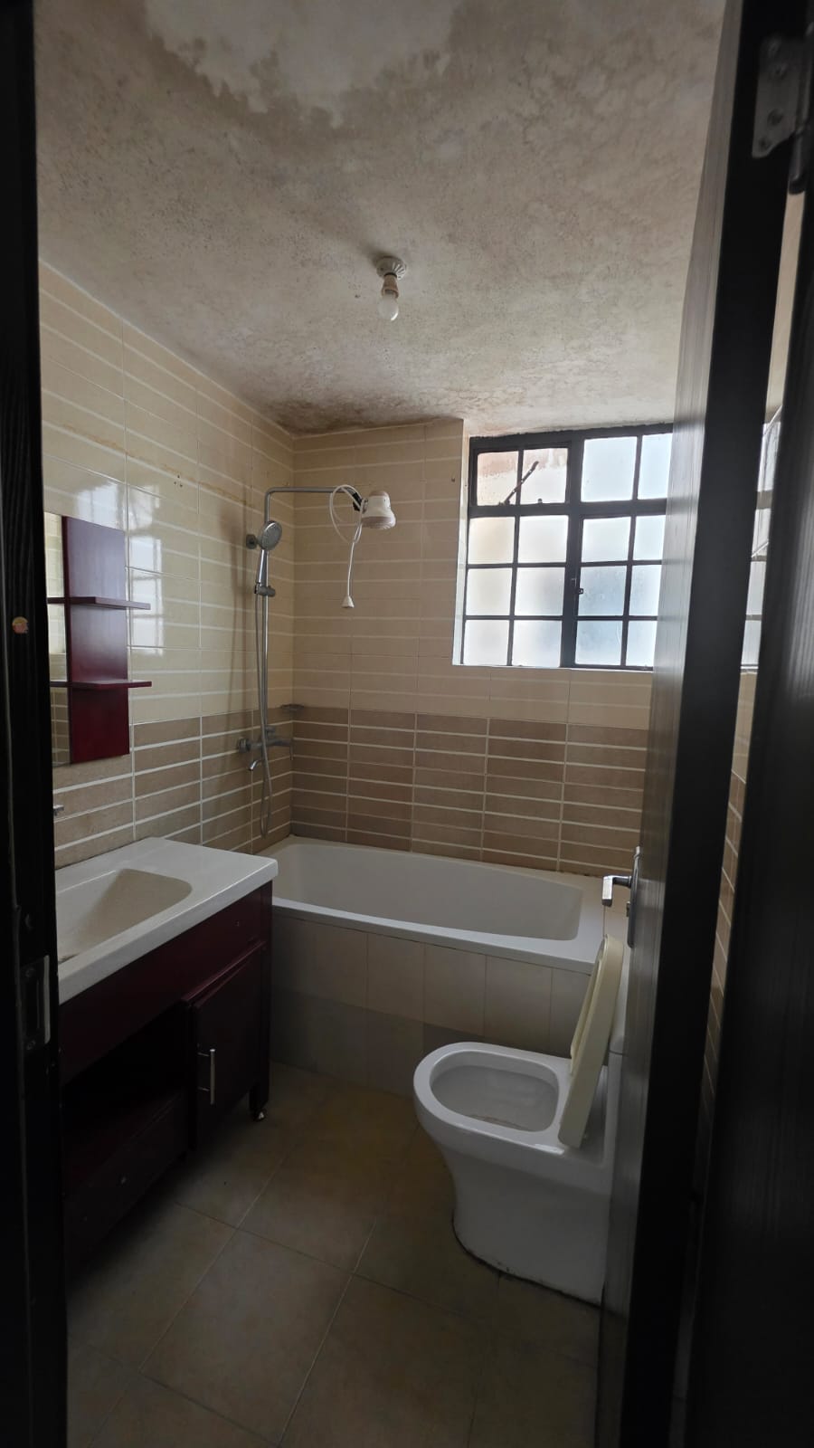 3 Bedroom Apartments for Sale in Jacaranda (4)